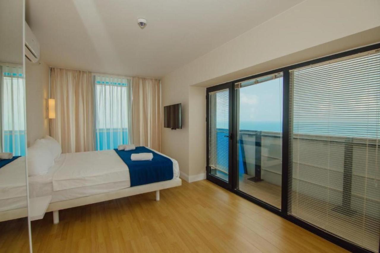 General Sea View Apartments In Orbi City 바투미 외부 사진